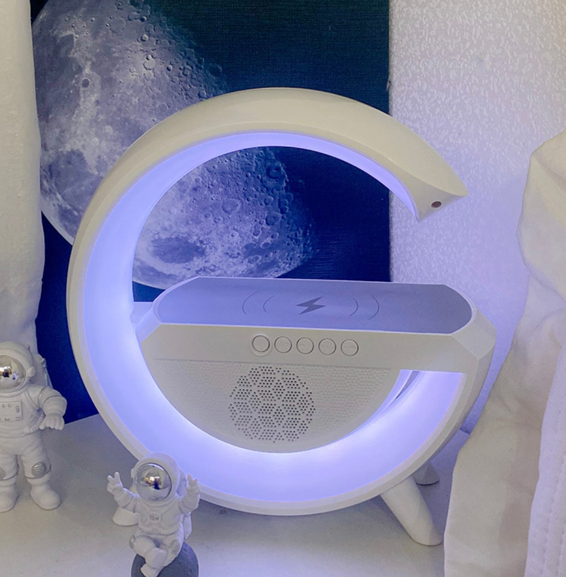 Night Light Wireless Charging Speaker